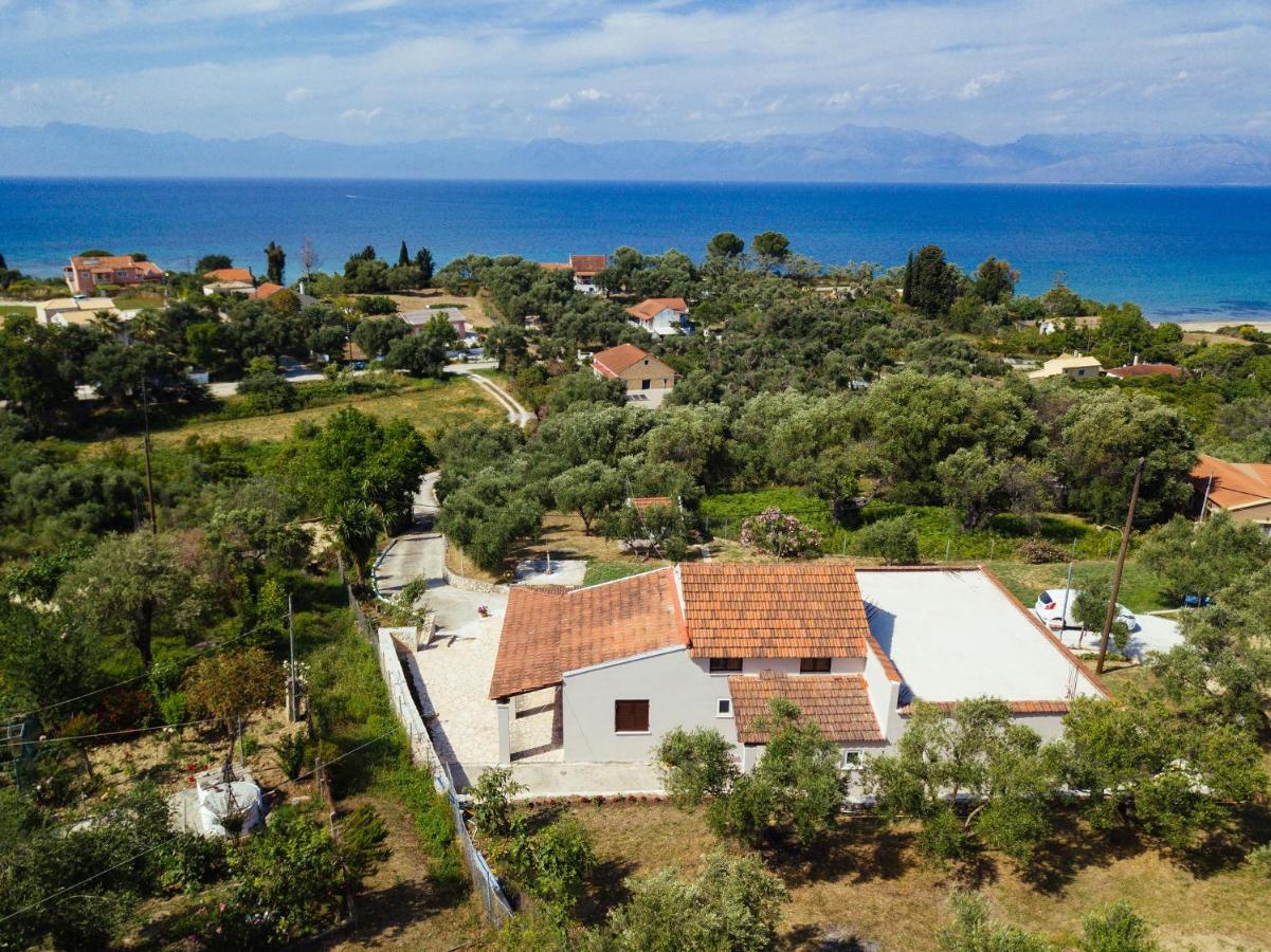 Astrakeri Sea Side Hill Apartment Luaran gambar