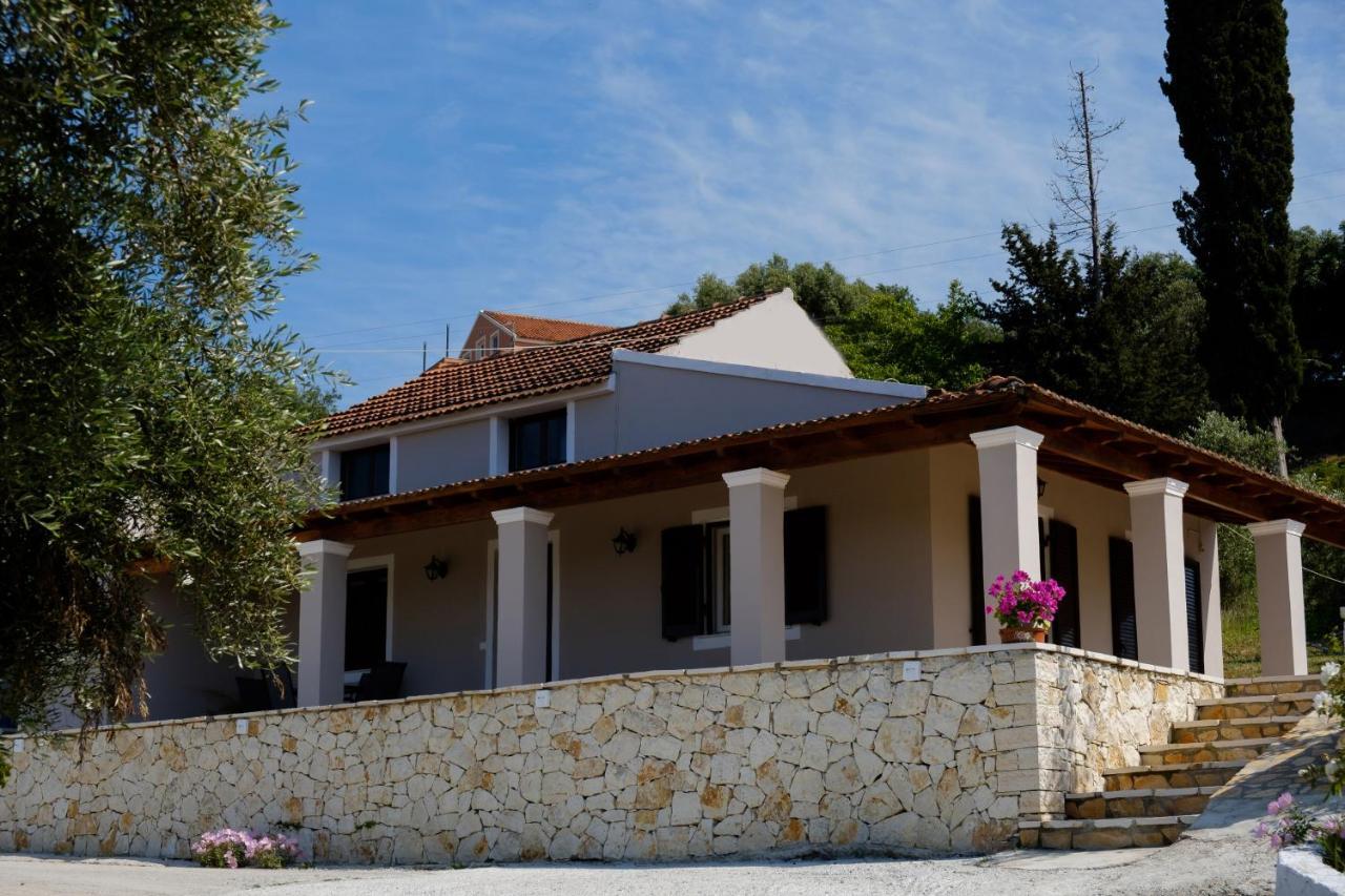 Astrakeri Sea Side Hill Apartment Luaran gambar