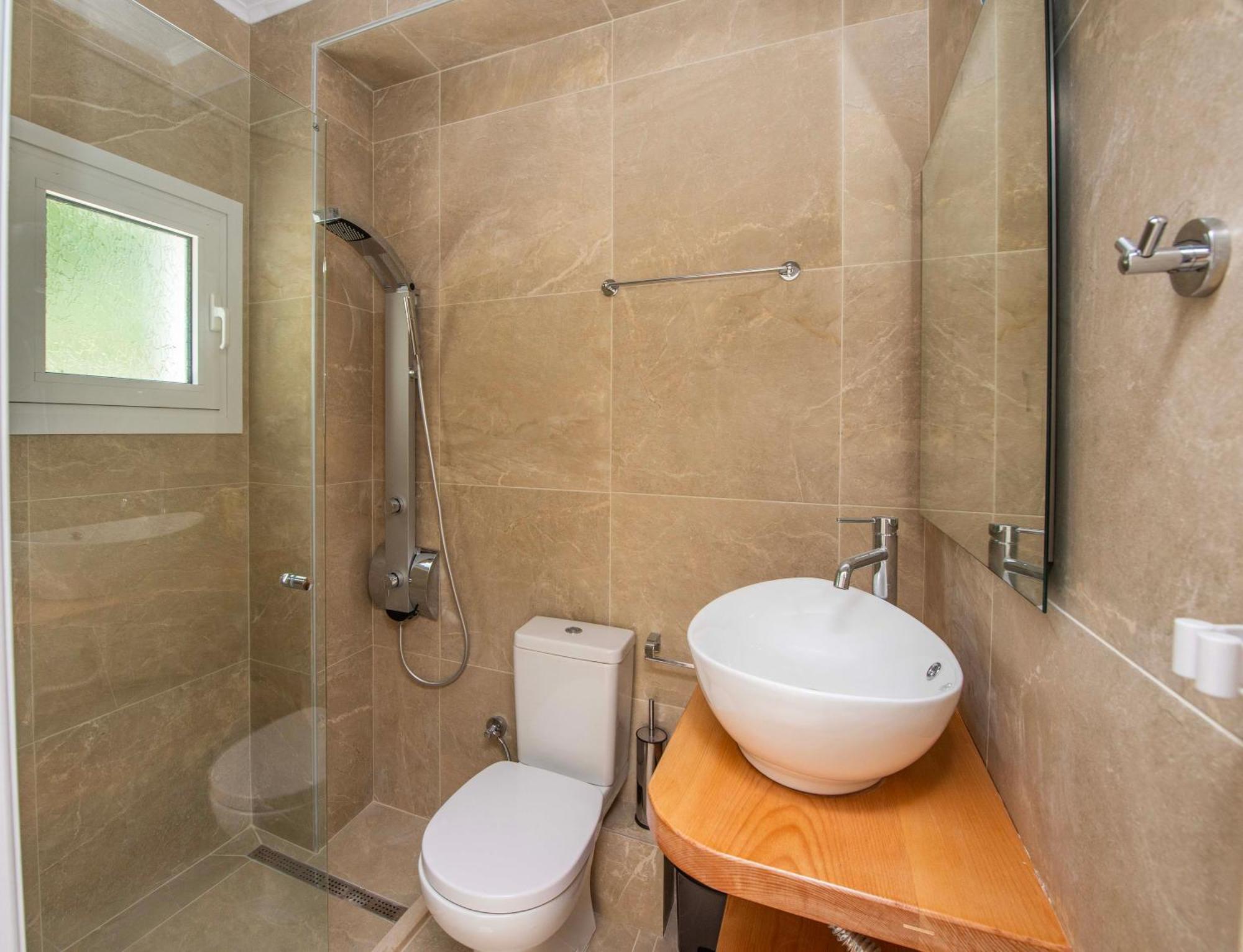 Astrakeri Sea Side Hill Apartment Luaran gambar